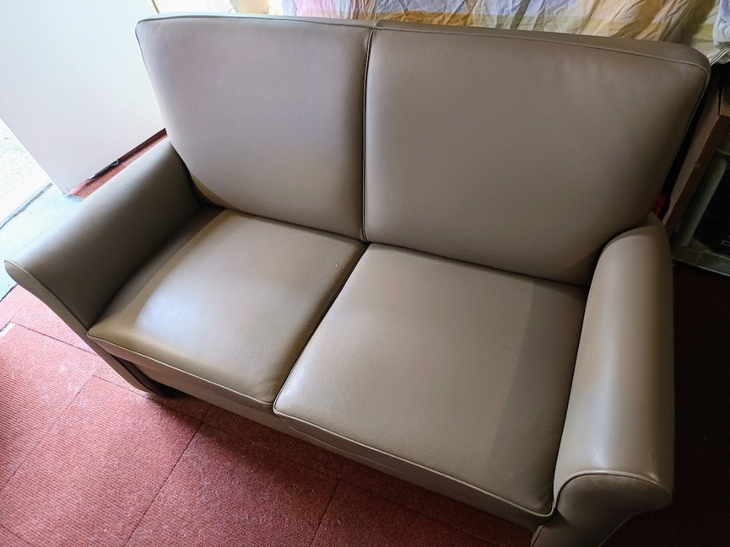 3B Tweepersoonsbank - Beige leatherlook - Zo goed als nieuw, 150 tot 200 cm, Tweepersoons, 75 tot 100 cm, Zo goed als nieuw