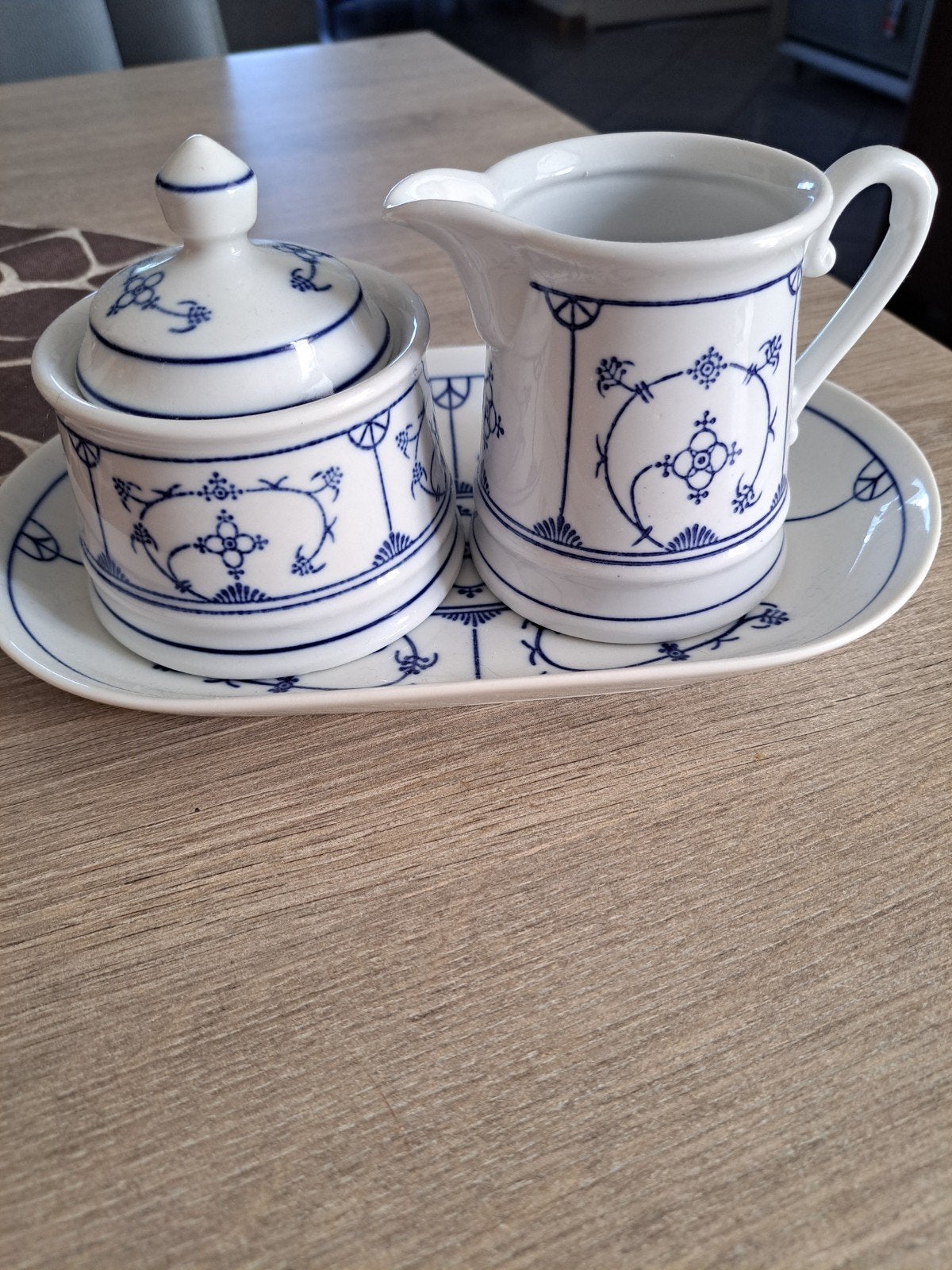 Te koop zeer mooi roomstel Saks blauw, Ophalen of Verzenden