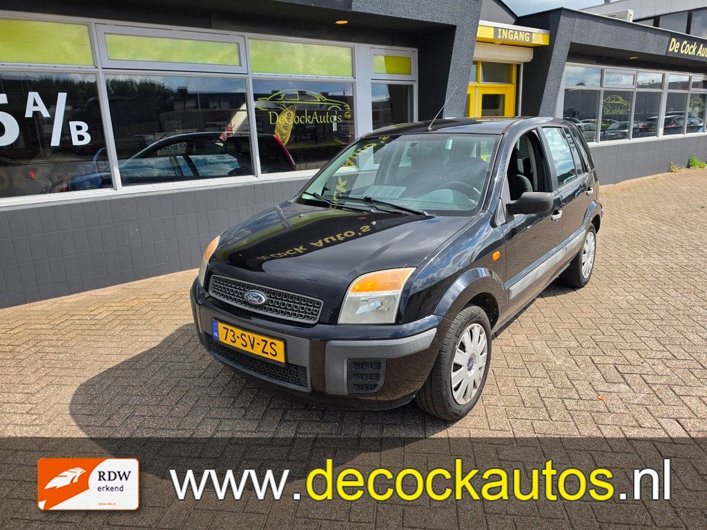 Ford Fusion 1.4-16V Champion/AIRCO/TREKHAAK, Auto's, Ford, Voorwielaandrijving, 15 km/l, Zwart, Origineel Nederlands