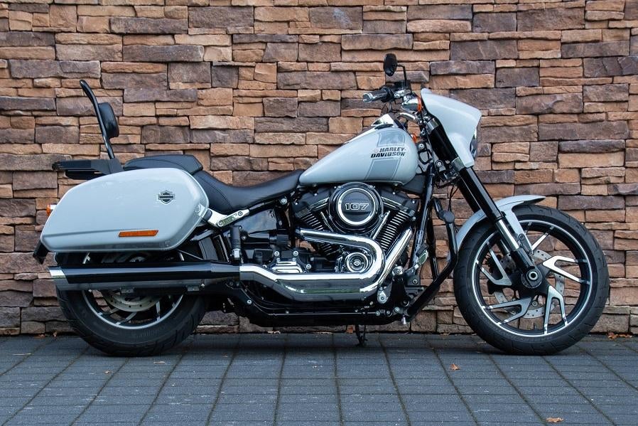 Harley-Davidson FLSB Sport Glide Softail 107 M8 (bj 2021), 1745 cc, Info@harley-davidson.com, Bedrijf, Harley--Davidson