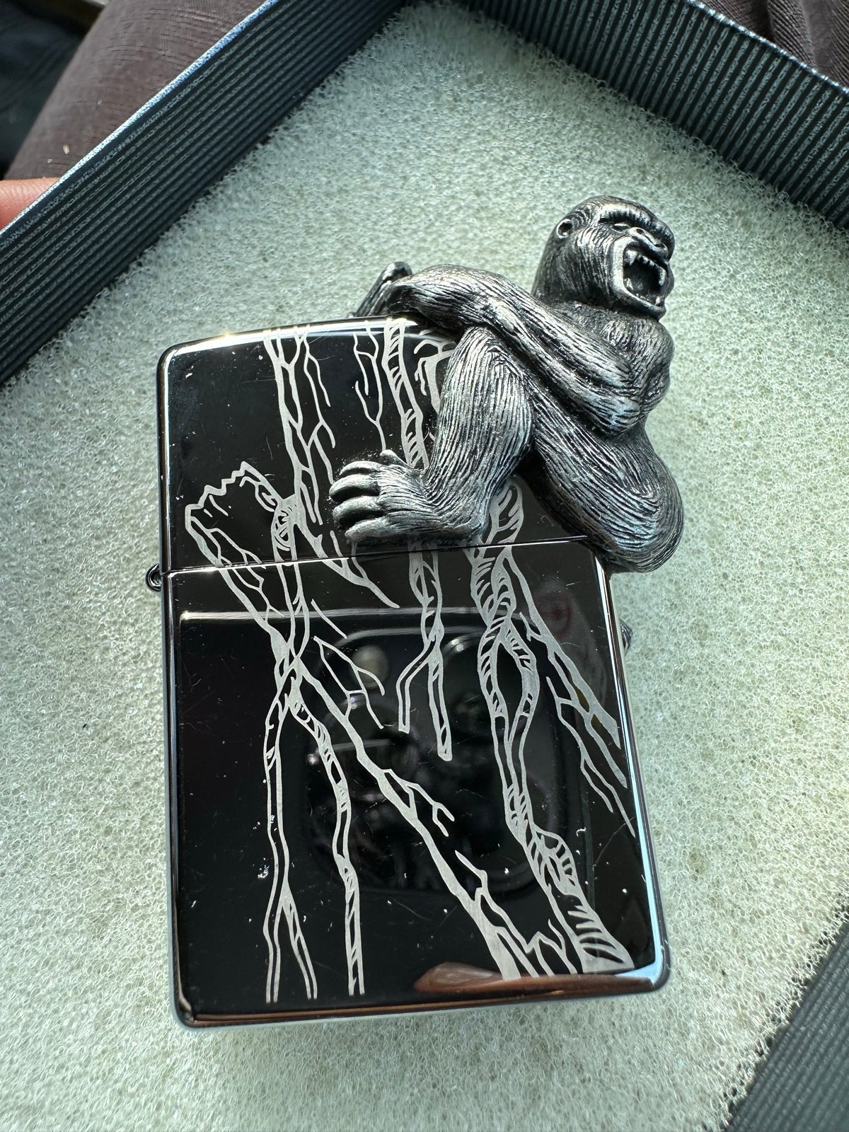 Zippo Limited Edition Gorilla Aansteker - Nieuw in Doos, Ophalen of Verzenden, Nieuw