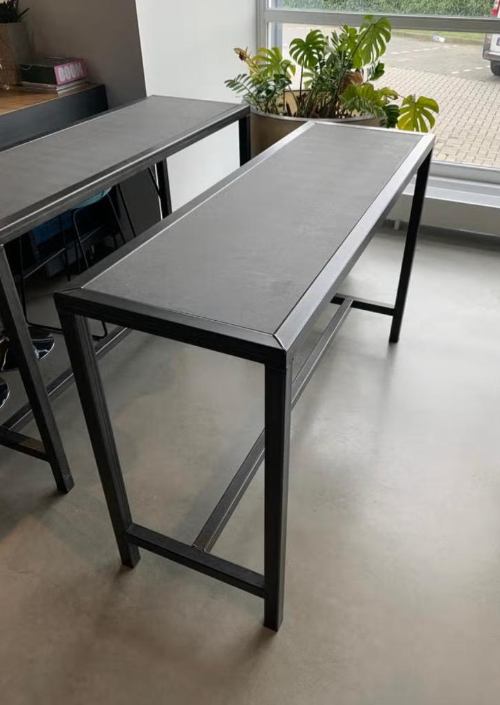 Stoere bar/statafel mdf zwart + staal, Ophalen, Zo goed als nieuw