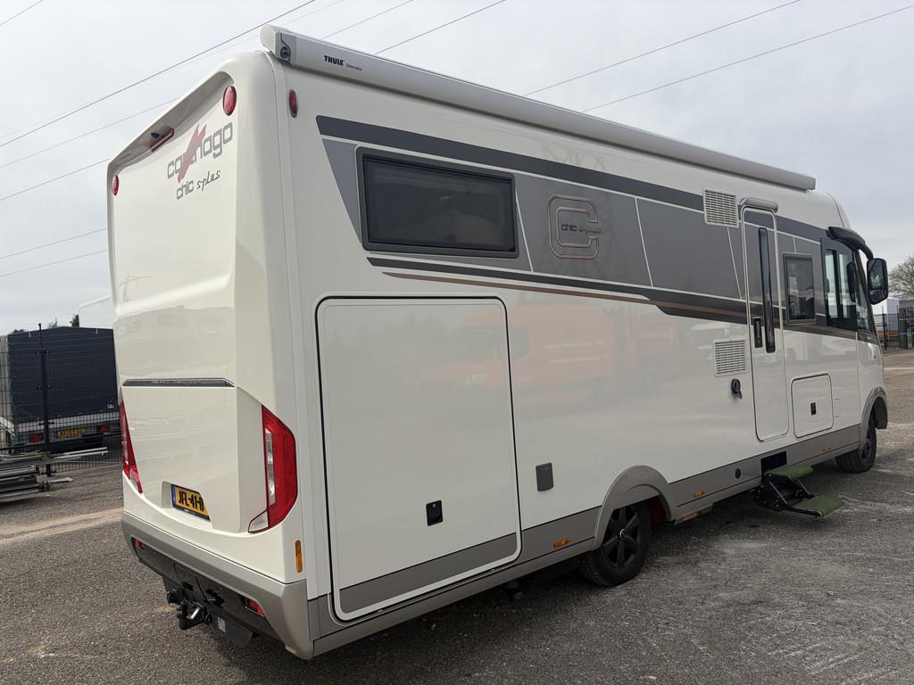 Carthago CHIC S-PLUS I50 LE Hefbed Levelsysteem Luchtvering, Caravans en Kamperen, Campers, Galliersweg 39
5349AT  OSS, NL, 7 tot 8 meter