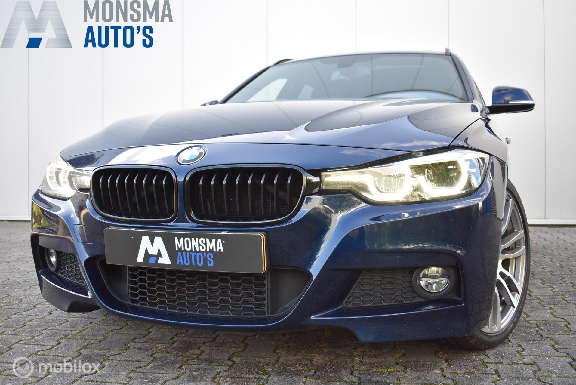 BMW 320i Touring M-Sport Shadow Tansanitblau Pano HiFi 19" L, Automaat, 1998 cc, Achterwielaandrijving, 4 cilinders