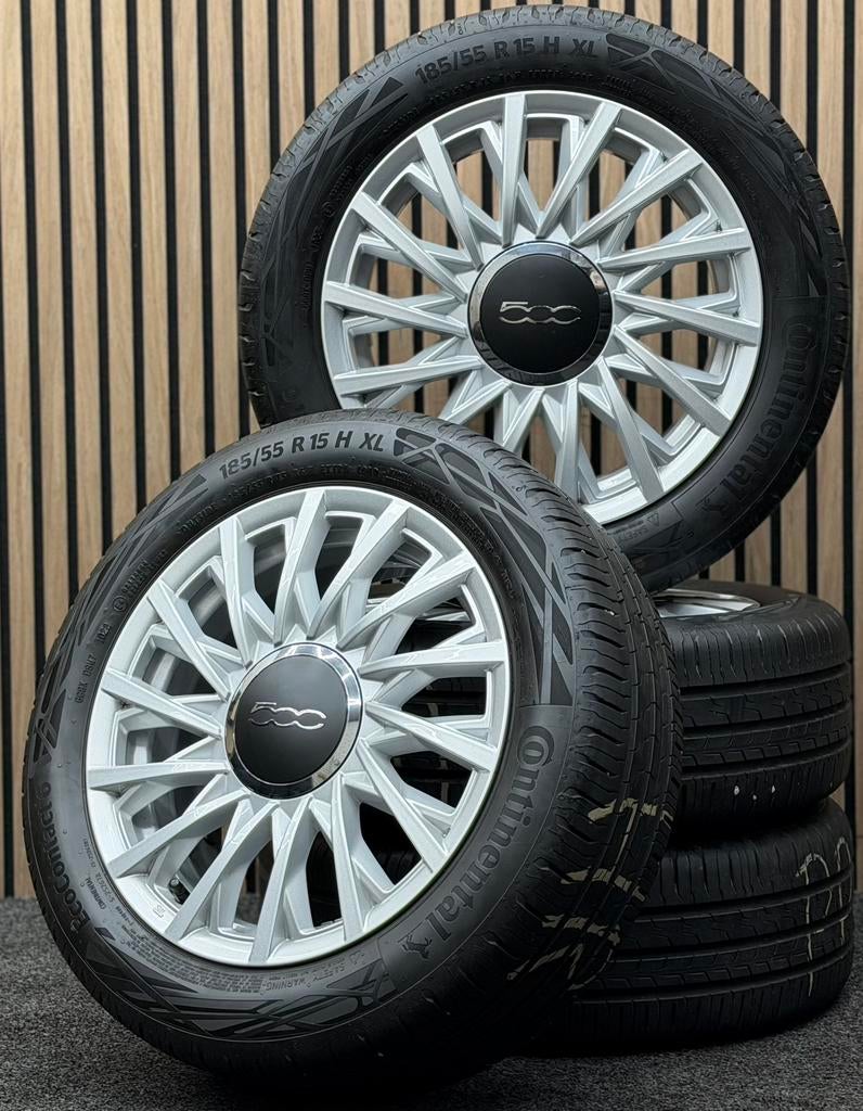 ZGAN! Originele 15 inch Fiat 500 4x98 Continental 185/55/15, Auto-onderdelen, Banden en Velgen, Ophalen, 15 inch, ., Banden en Velgen