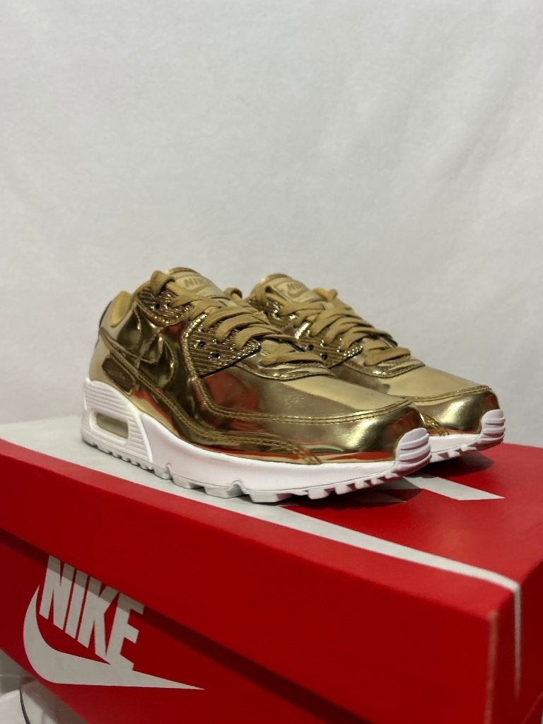 BIJNA NIEUW! Maat 38,5 - Nike Air Max 90 Liquid Metal Gold, Overige kleuren, Verzenden, Nike, Nike