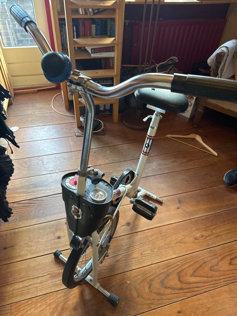 Vintage Hometrainer - Perfect voor Thuis Workouts, Ophalen, Gebruikt, Metaal, Benen