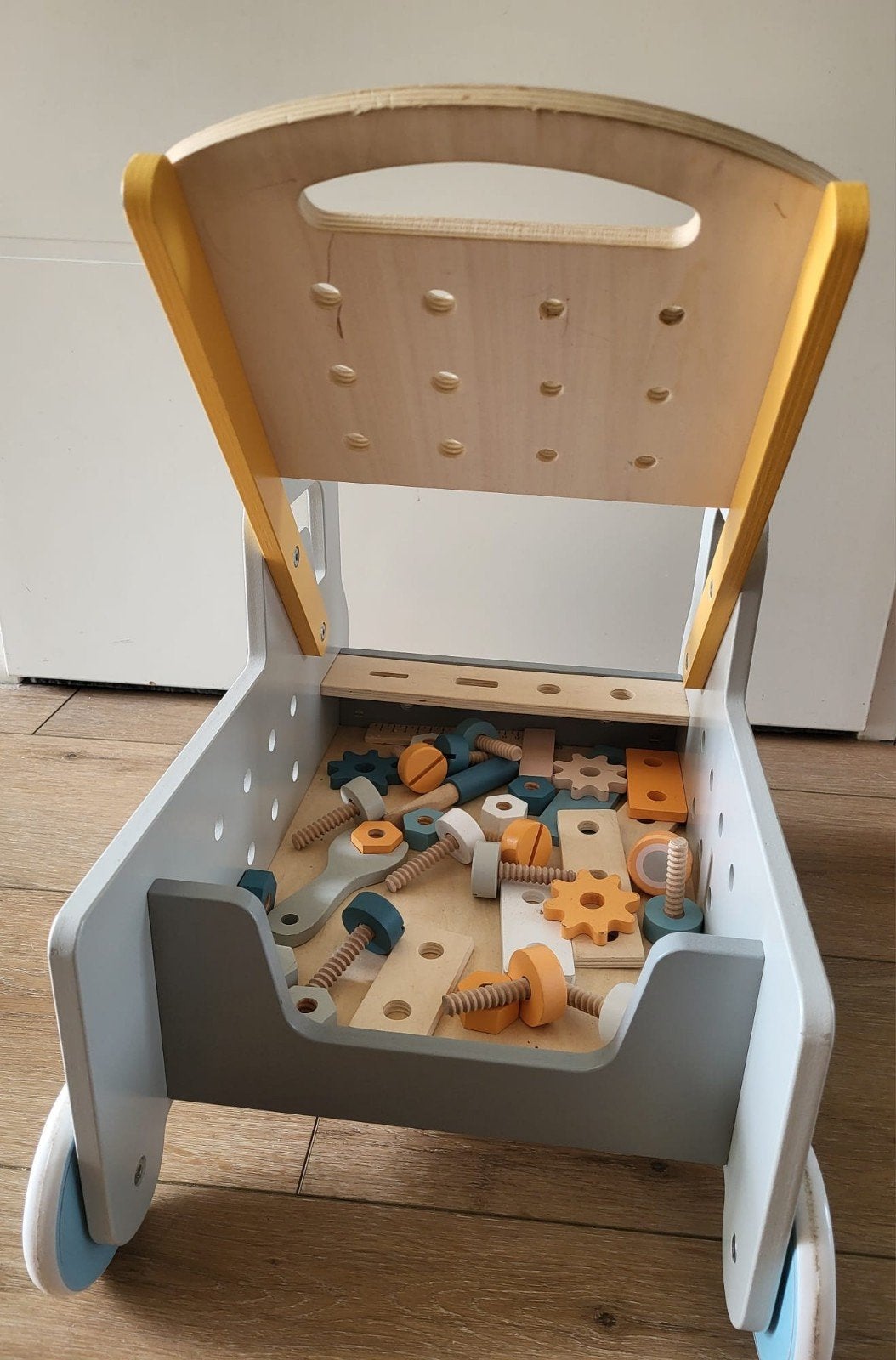 Houten loopwagen, Kinderen en Baby's, Kinderkamer | Tafels en Stoelen, Ophalen, Stoel(en)