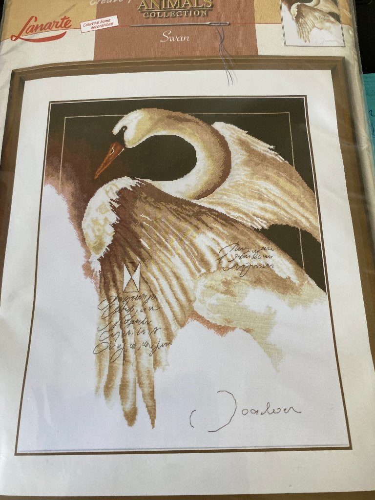 BORDUURPAKKET LANARTE SWAN JOADOOR COLLECTORS ITEM, Hobby en Vrije tijd, Borduren en Borduurmachines, Verzenden, Nieuw, Handborduren