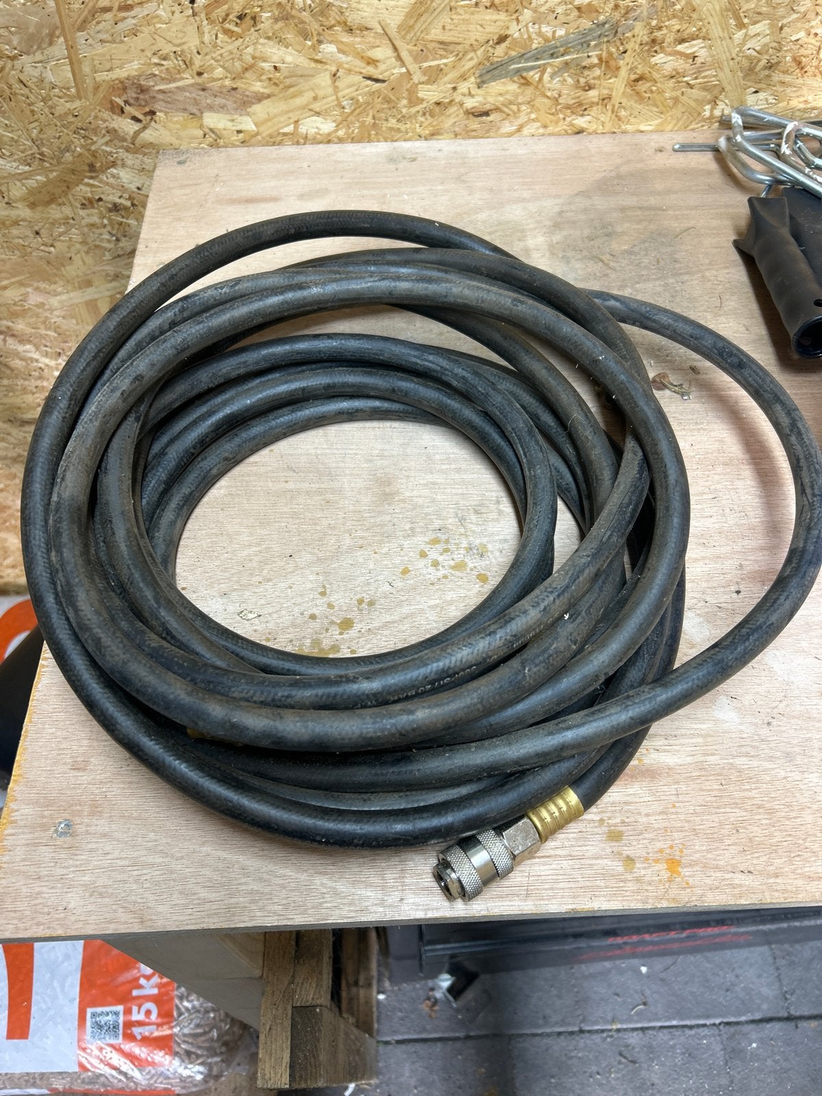 HBM 10 Meter Professionele Rubberen Luchtslang met koppeling, Doe-het-zelf en Verbouw, Compressors, Ophalen of Verzenden, Gebruikt