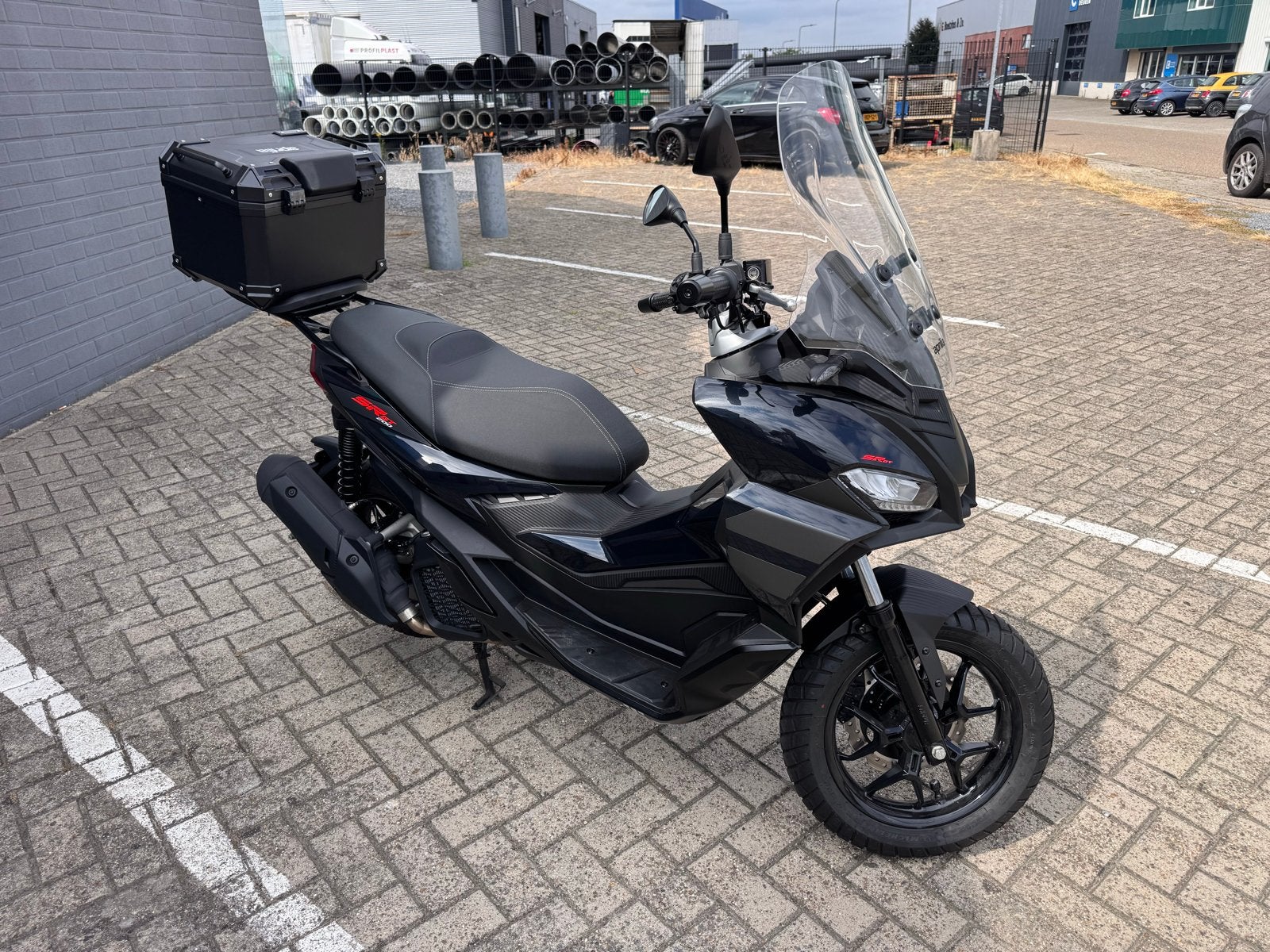 Aprilia SR GT 200 - Nieuwstaat, slechts 800km!, Occasion, Particulier, Minimaal motorrijbewijs A2, 200 cc