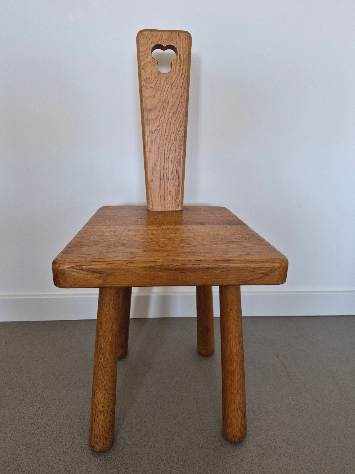 Massief eikenhouten kruk in Pierre Chapo stijl mid-century, Ophalen
