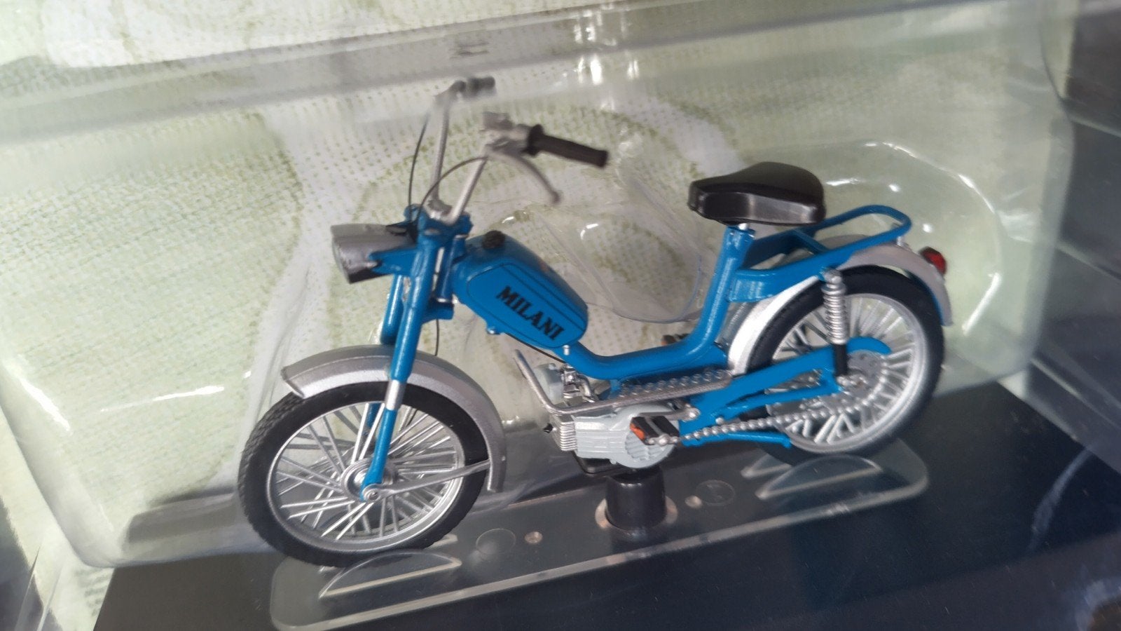 Milani Tornese Brommer 1:18 Leonie Pol, Overige merken, Verzenden, ., Nieuw