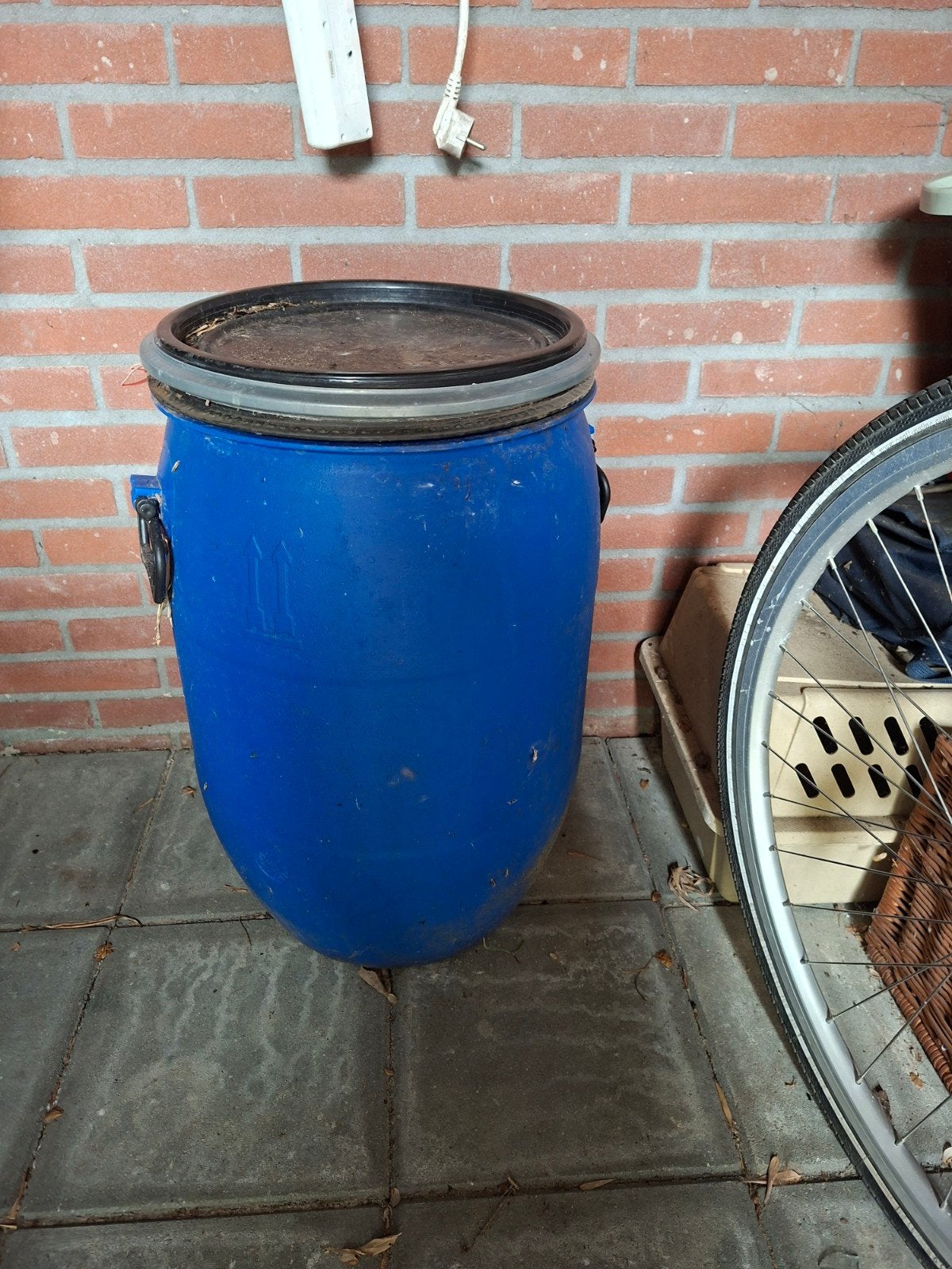 Plastic blauwe ton, 150 liter of meer, Ophalen