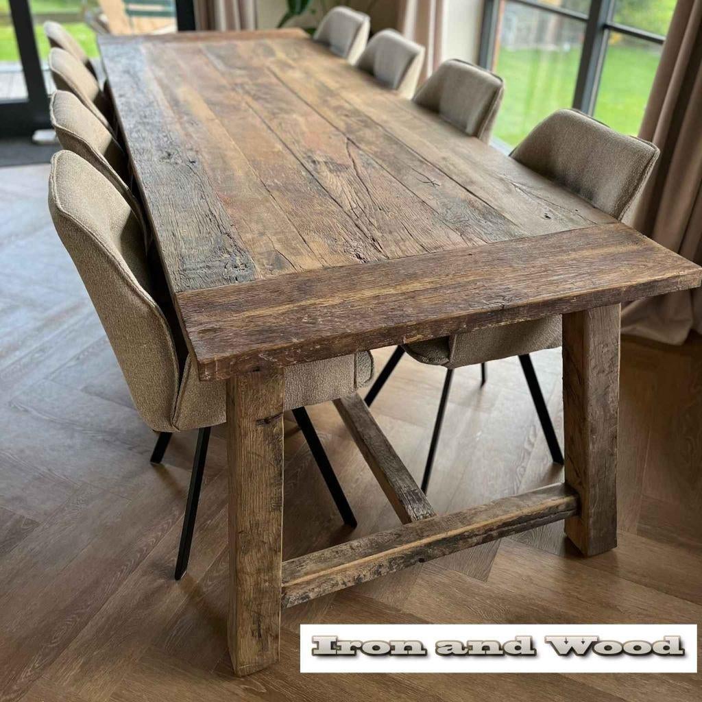 Stoere oud eiken geborstelde barnwood maatwerk kloostertafel, Ophalen