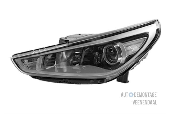 Koplamp links van een Hyundai I30, -, -, Nieuw, Ophalen of Verzenden