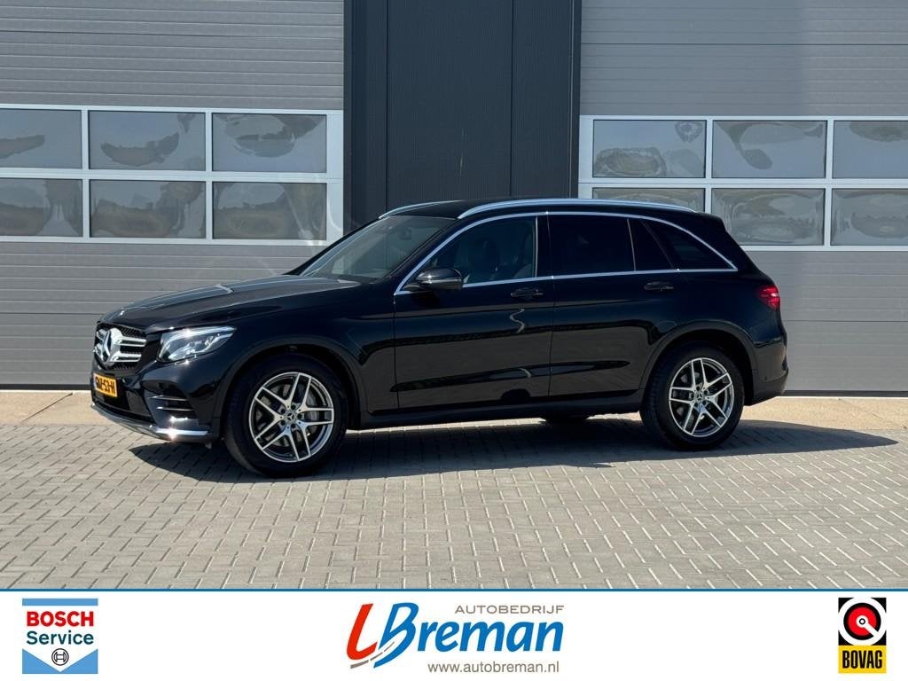 Mercedes-benz GLC-KLASSE 250 4MATIC AMG BUSINESS 210pk panor, Auto's, Gebruikt, Huisgarantie, 4 cilinders, Zwart
