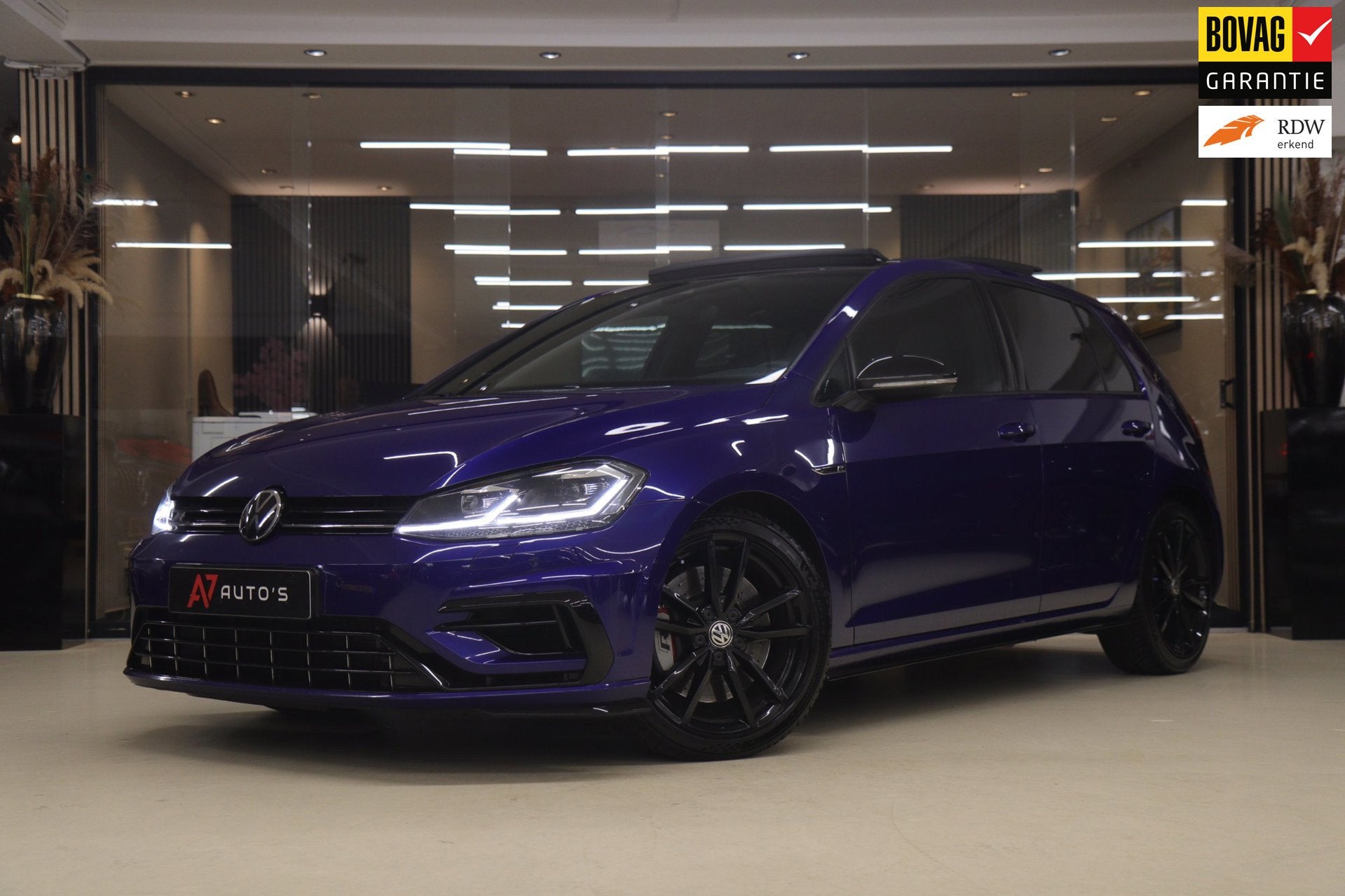 Volkswagen Golf 2.0 TSI 4Motion R /PANO/AKRA/ACC/DCC/DYNAUDI, Automaat, Stof, Gebruikt, Euro 6