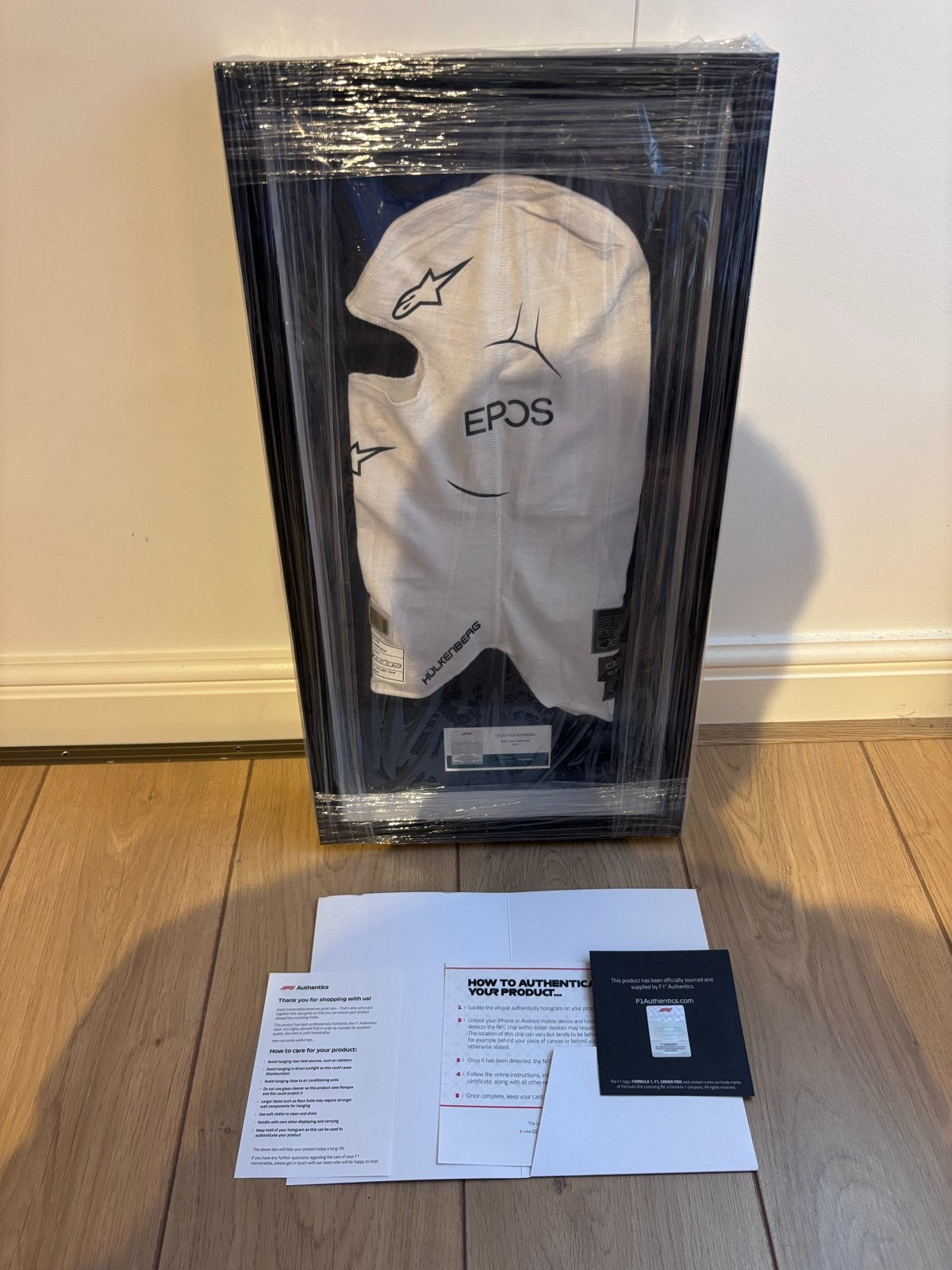 Nico Hülkenberg F1 Balaclava - Ingelijst en Authentiek, Ophalen, Zo goed als nieuw, Formule 1