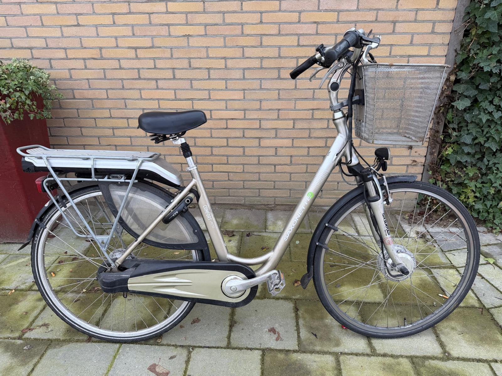 Saxonette 28” elektrische damesfiets, Minder dan 30 km per accu, Gebruikt, 47 tot 51 cm, Ophalen
