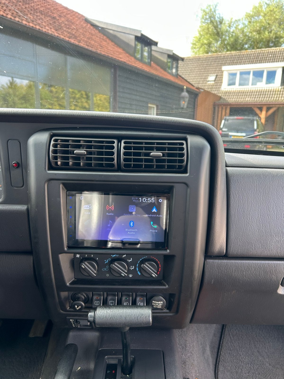 Jeep Cherokee 4.0 I AUT 2001 Zwart, foto 9