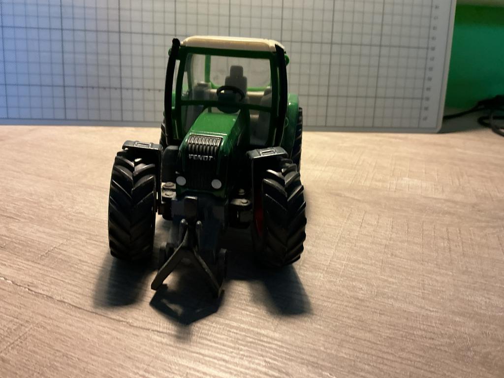 Fendt 716 €30,00, Ophalen of Verzenden, Zo goed als nieuw