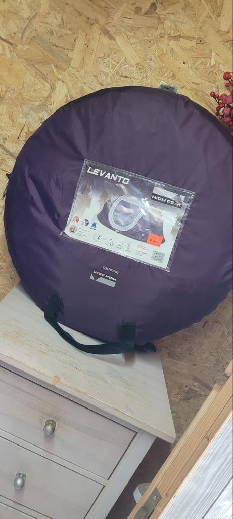 Levanto  high peak tent, Ophalen of Verzenden