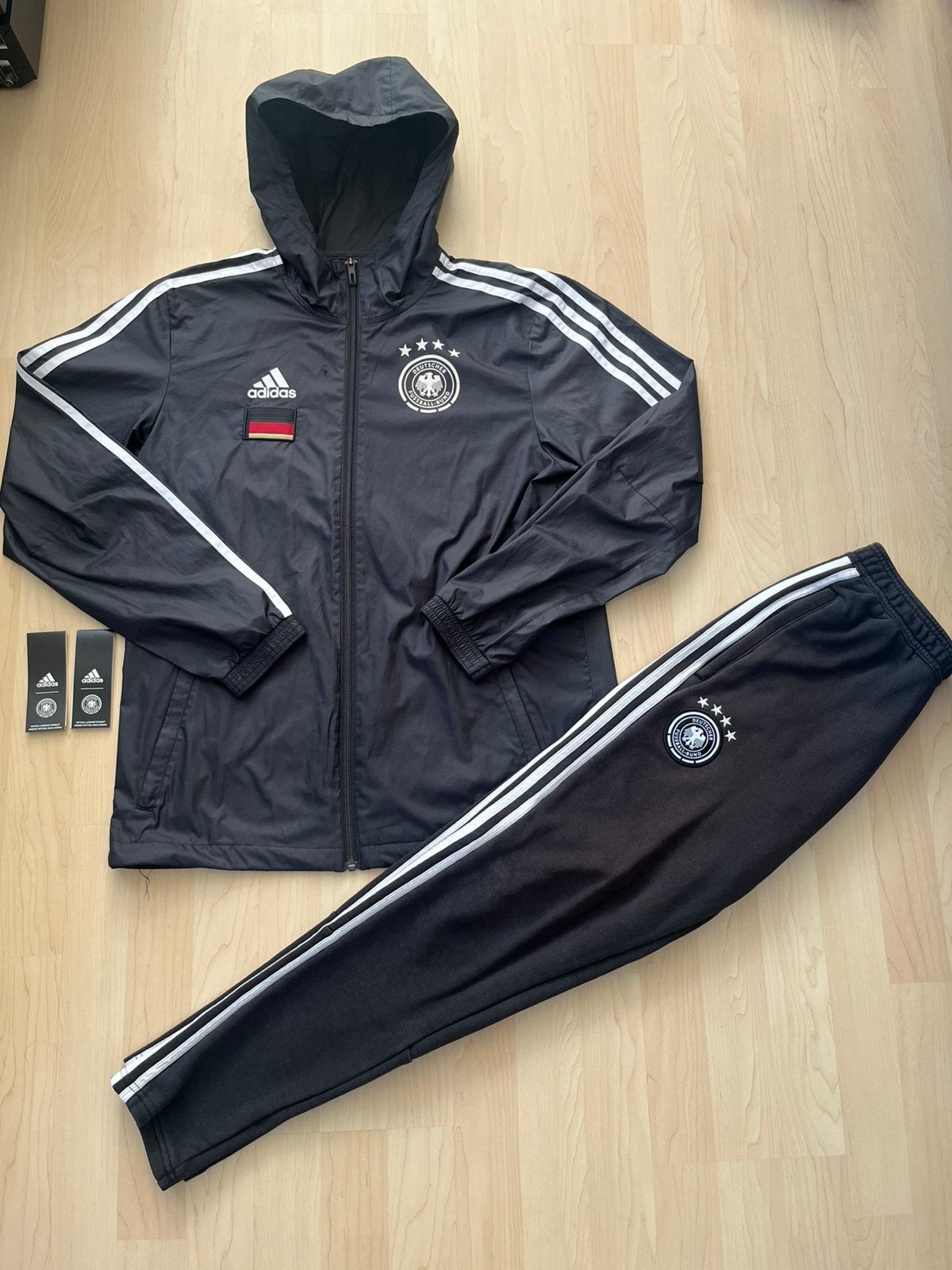 Origineel Adidas Duitsland Trainingspak 2020-2021 Maat S, Zwart, Ophalen of Verzenden, Zo goed als nieuw, Voetbal