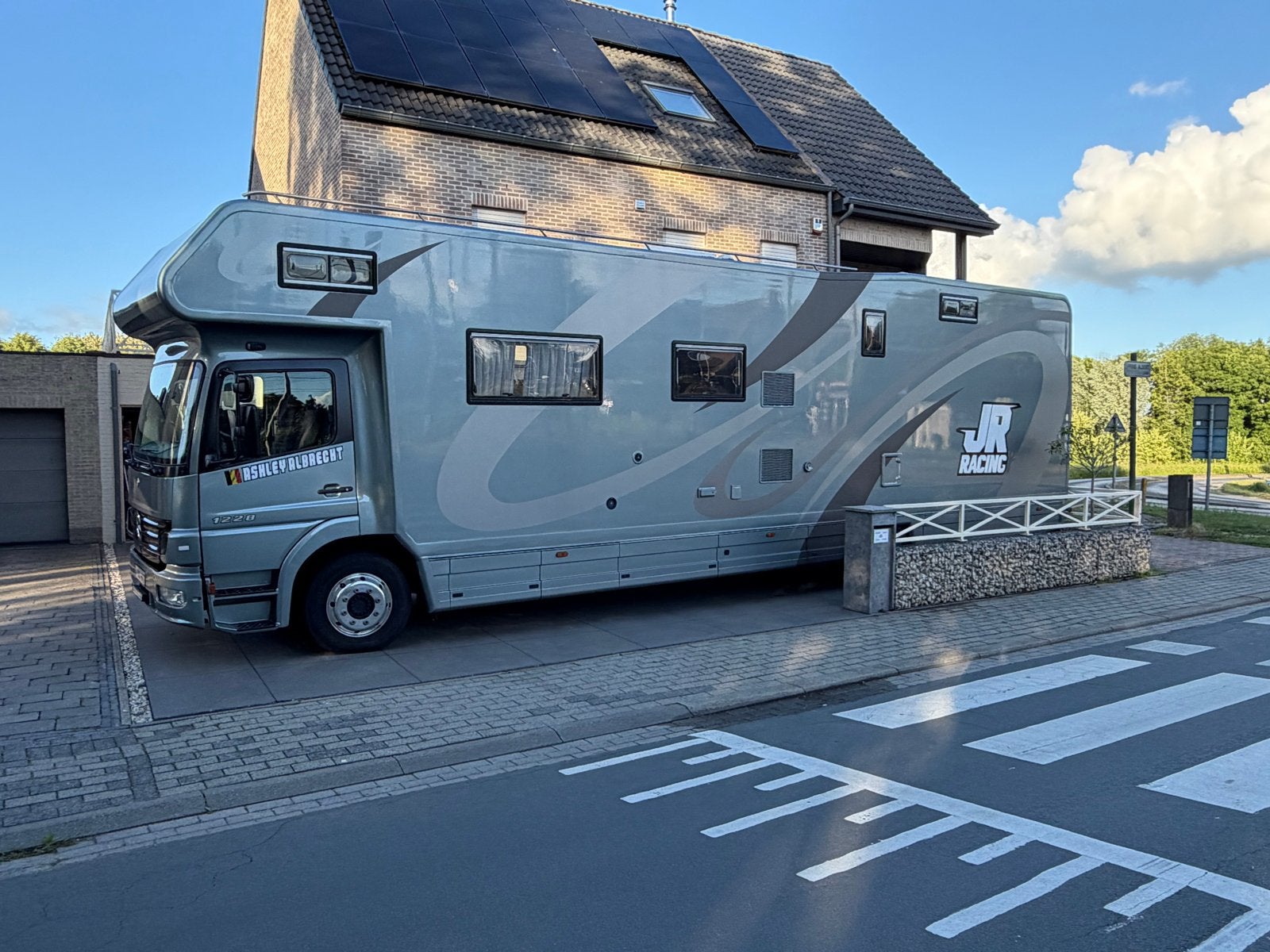 Mercedes atego sportcamper, Caravans en Kamperen, Integraal, Ringverwarming, Meer dan 6, L-zit
