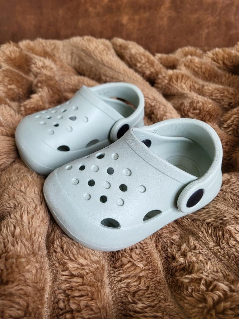 Kinder klompjes maat 19/20 - Lichtgroen, nieuw, Kinderen en Baby's, Ophalen of Verzenden, Nieuw, Jongen of Meisje, Schoenen