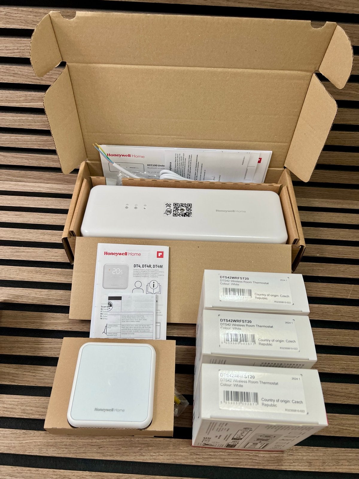 Honeywell Evohome Vloerverwarming System, Doe-het-zelf en Verbouw, Verzenden, Slimme thermostaat, Nieuw