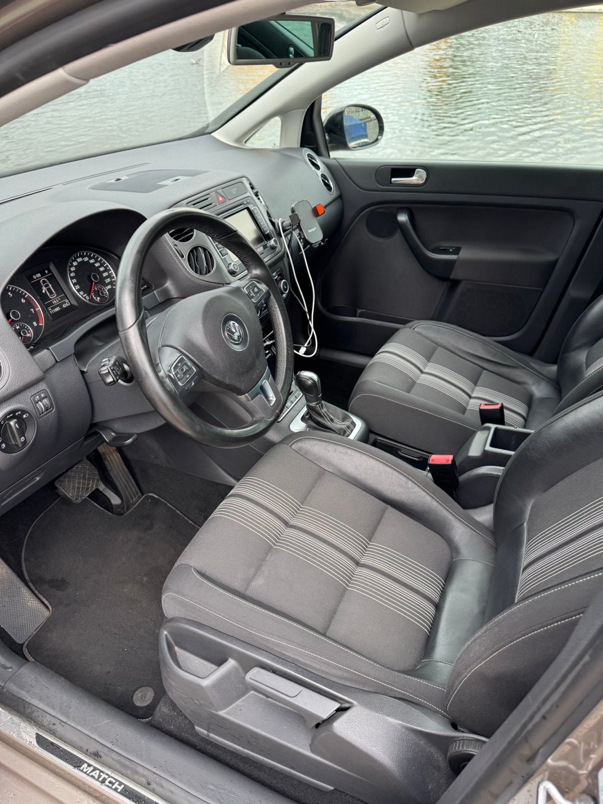 Foto 7 van Volkswagen Golf Plus 1.4 TSI 90KW Dsg7 2013 Bruin