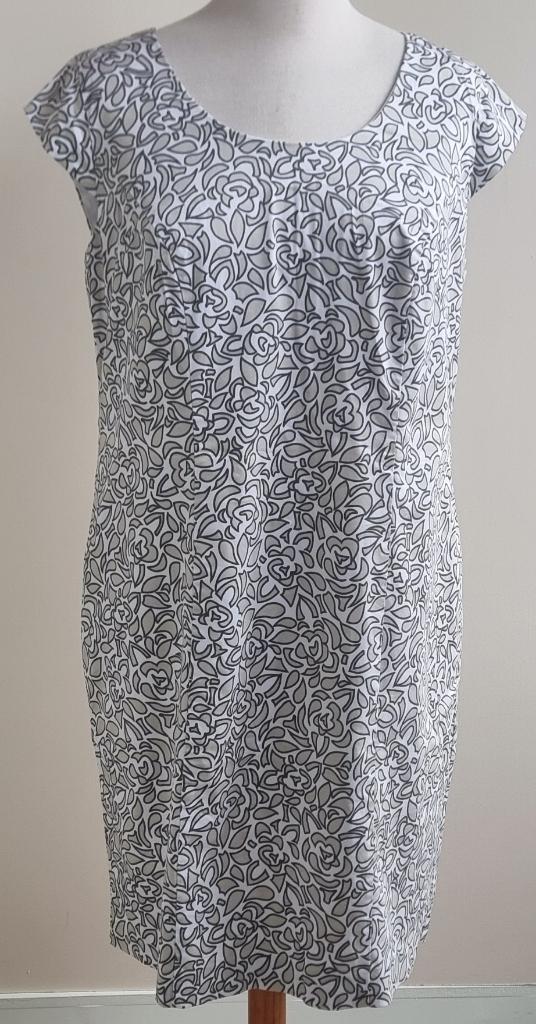 BPC stretchy witte jurk met print mt. 50, Ophalen of Verzenden, Zo goed als nieuw, BPC, Wit