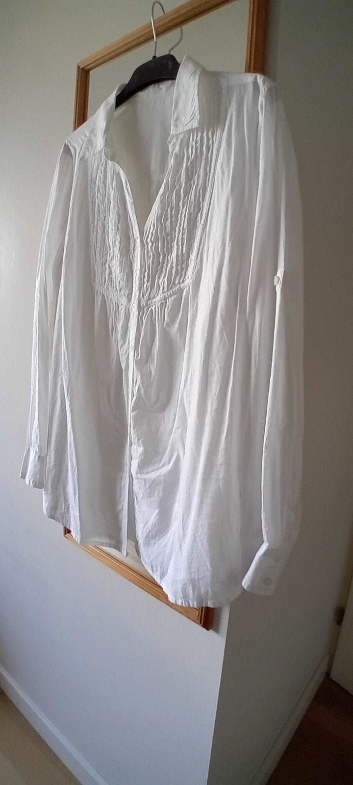 Witte blouse apart bewerkt., Ophalen of Verzenden, Zo goed als nieuw