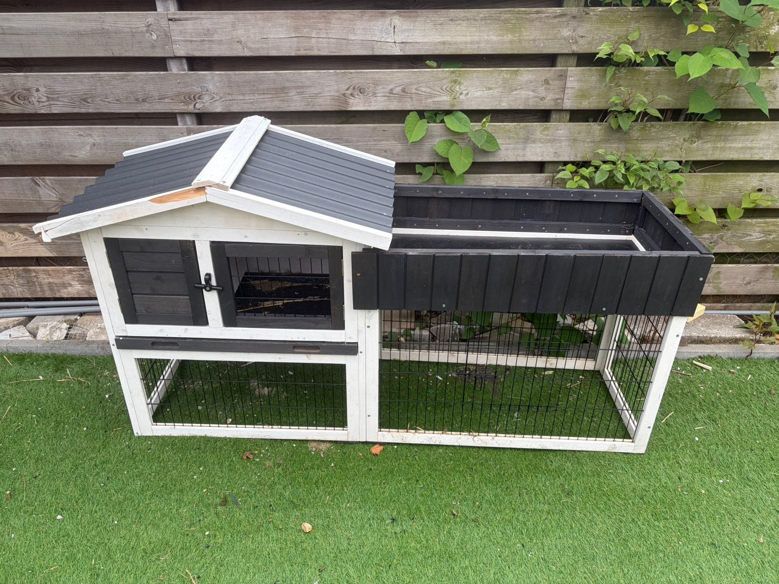 Zo goed als nieuw konijnenhok, Dieren en Toebehoren, 110 cm of meer, Zo goed als nieuw, Hok, Ophalen