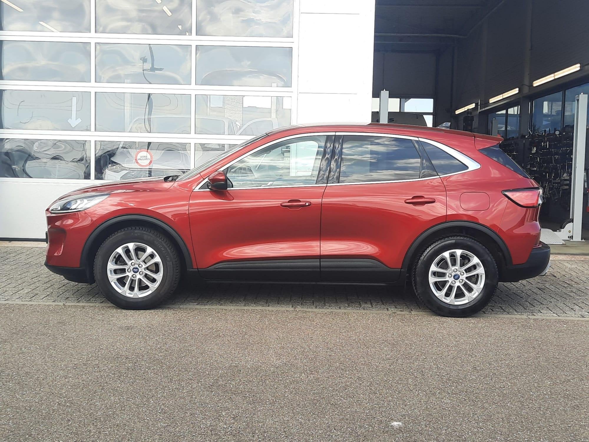 Ford Kuga 1.5 EcoBoost Titanium X | Trekhaak | Cruise Contro, Voorwielaandrijving, 12 maanden, Euro 6, Bedrijf