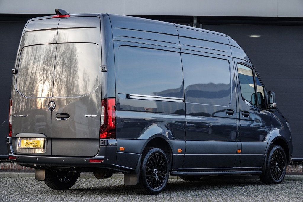 Mercedes-Benz Sprinter L2H2 319Cdi 190Pk 9G-tronic | RWD | 2, Automaat, 12 maanden, Gebruikt, Zwart