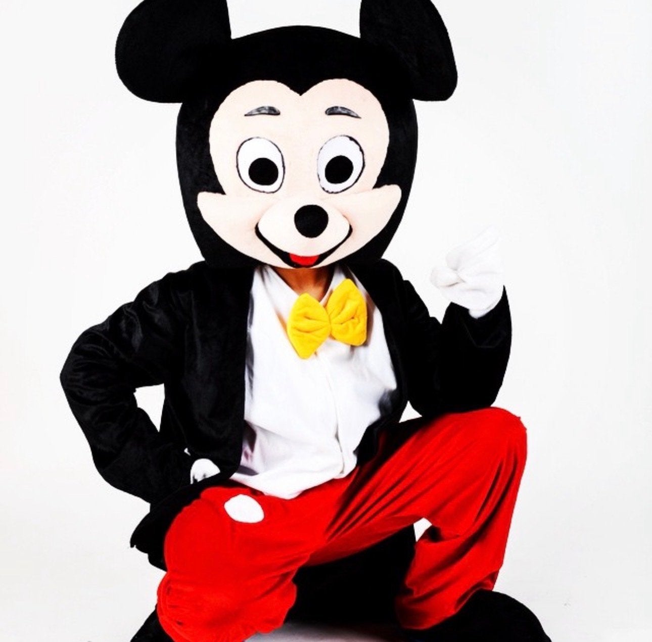 Mickey Mouse kostuum - Perfect voor feesten en evenementen!, Zwart, Film en tv, Gebruikt, Overige typen