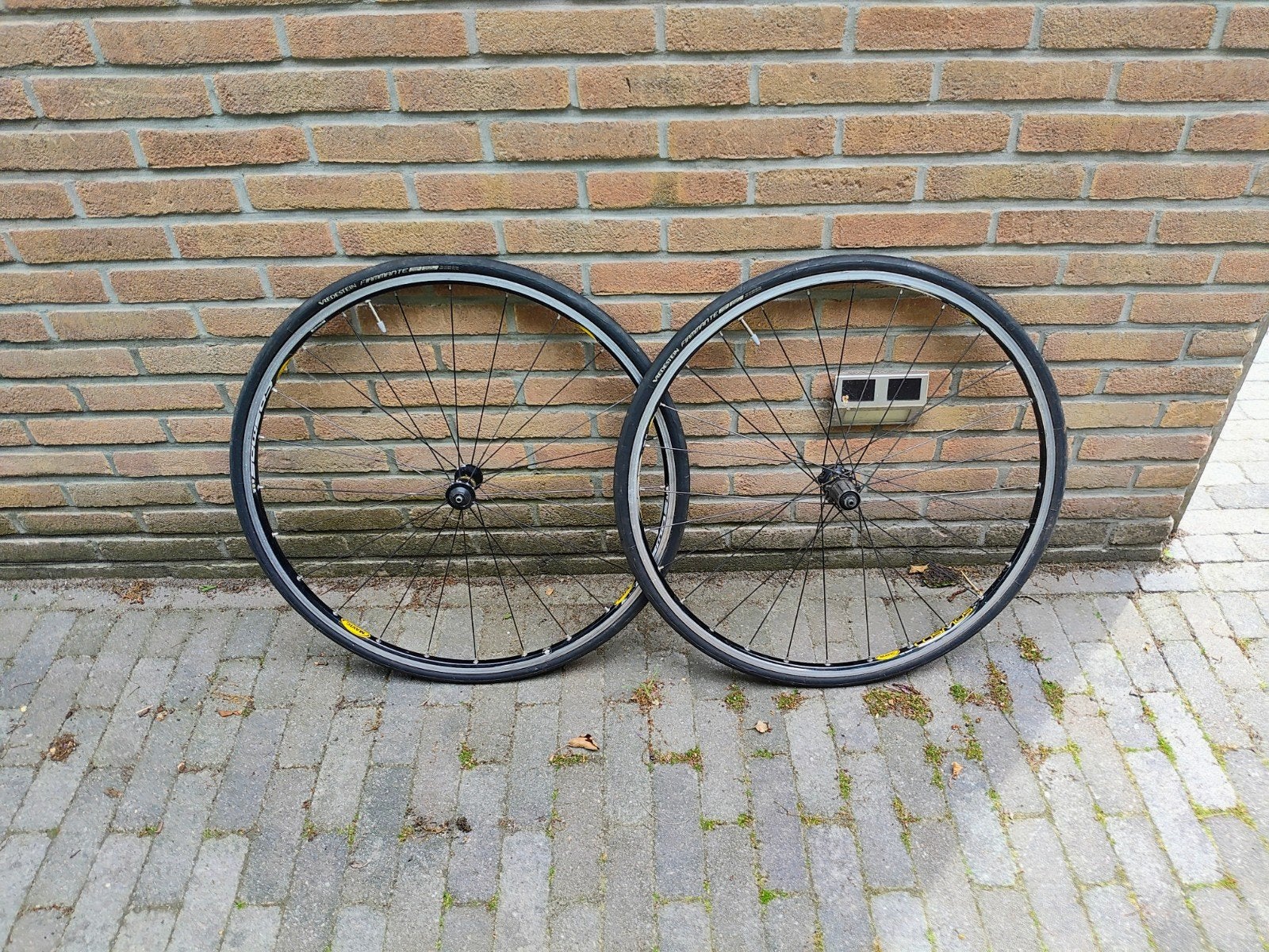 Mavic Cosmos wielen met Shimano Body en Vredestein banden, Wiel, Gebruikt, Ophalen of Verzenden, Aluminium
