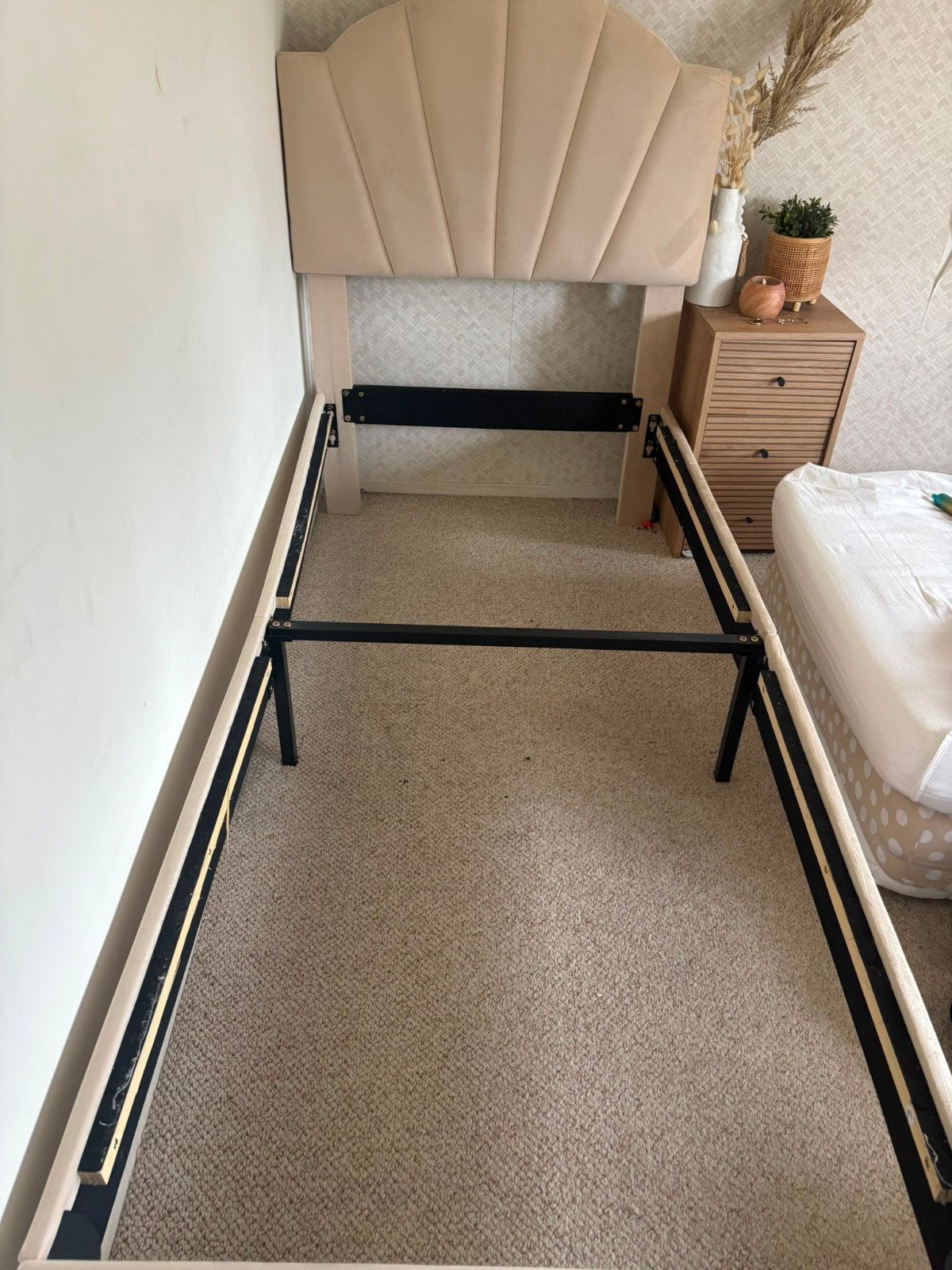 leuk bedframe te koop, Huis en Inrichting, Slaapkamer | Bedden, Ophalen, Gebruikt, 90 cm, Eenpersoons