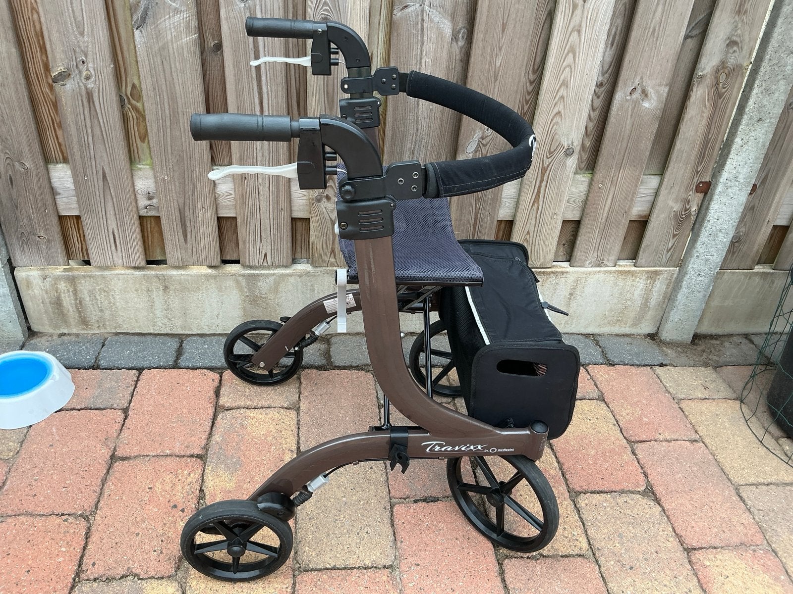 Travixx rollator maat M, Ophalen