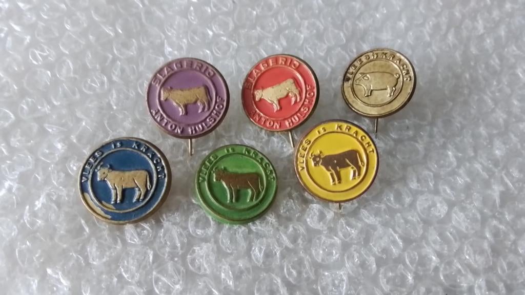 6 verschillende speldjes vlees is kracht, Ophalen of Verzenden, Zo goed als nieuw, Overige onderwerpen