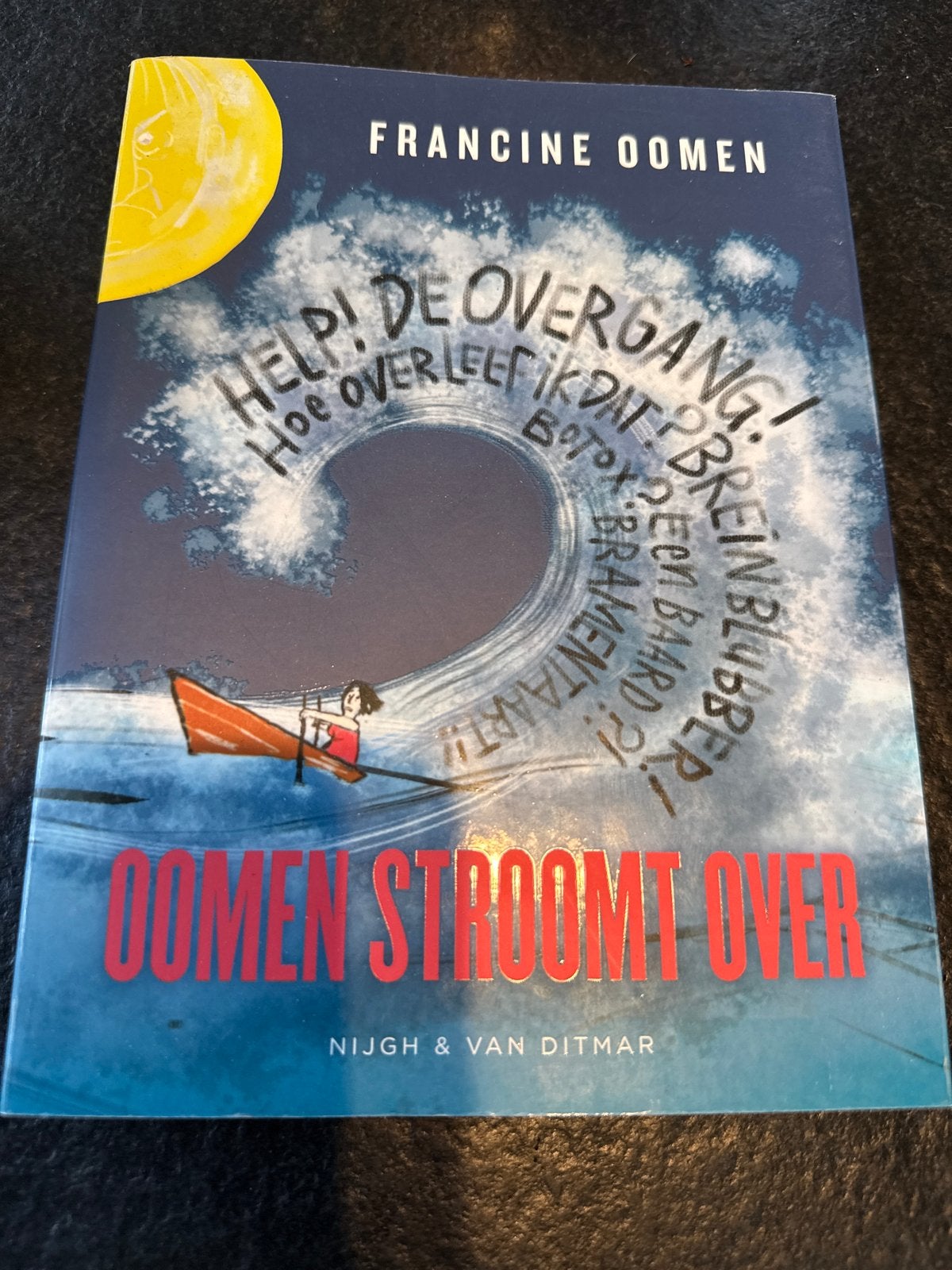 Francine Oomen - Oomen Stroomt Over (De Overgang), Boeken, Ophalen of Verzenden, Zo goed als nieuw, Nederland