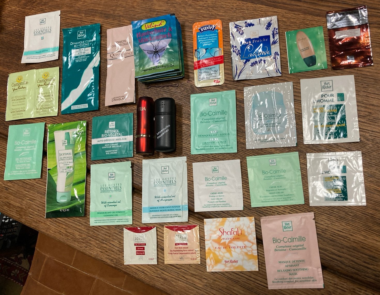 Diverse Yves Rocher samples - Huidverzorging & Make-up, Sieraden, Tassen en Uiterlijk, Ophalen of Verzenden, Nieuw, Gehele gezicht
