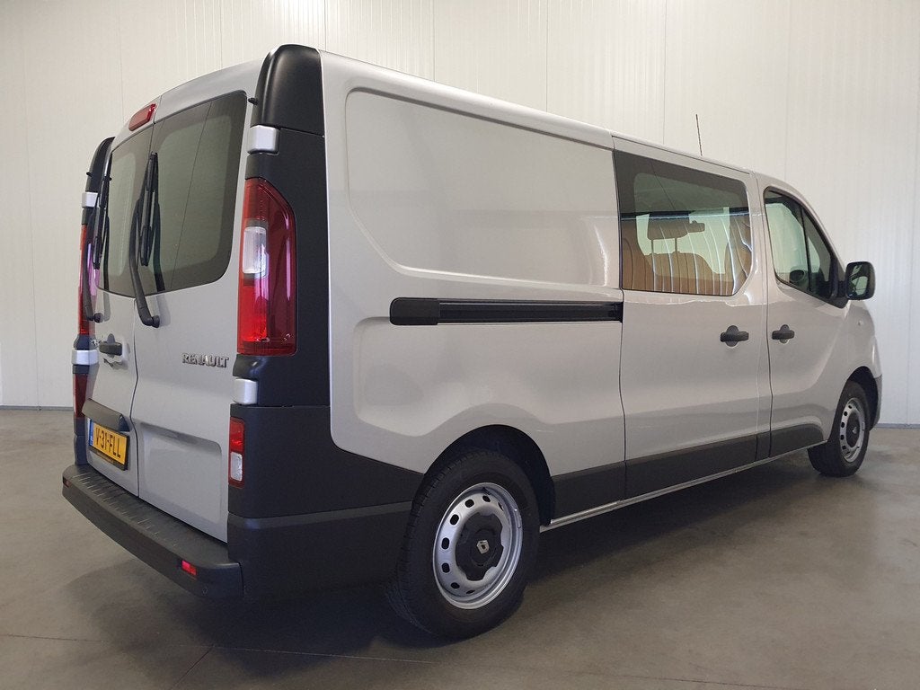 Renault Trafic 1.6 dCi T29 L2H1 DC Comfort MARGE!/AIRCO/PDC/, Voorwielaandrijving, Gebruikt, Euro 6, 4 cilinders