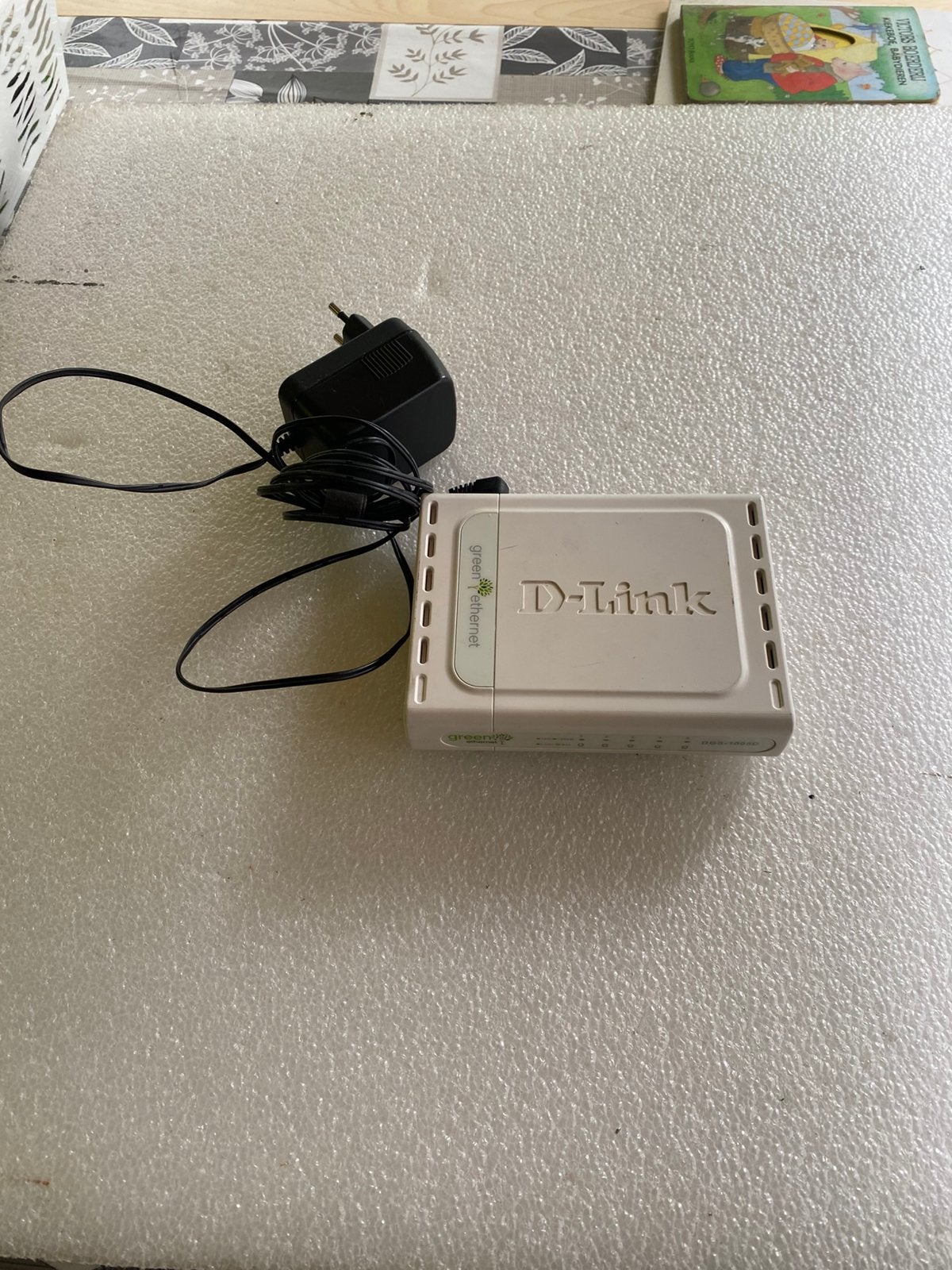 D-Link 1GB 5 Port Switch, Ophalen of Verzenden, Gebruikt