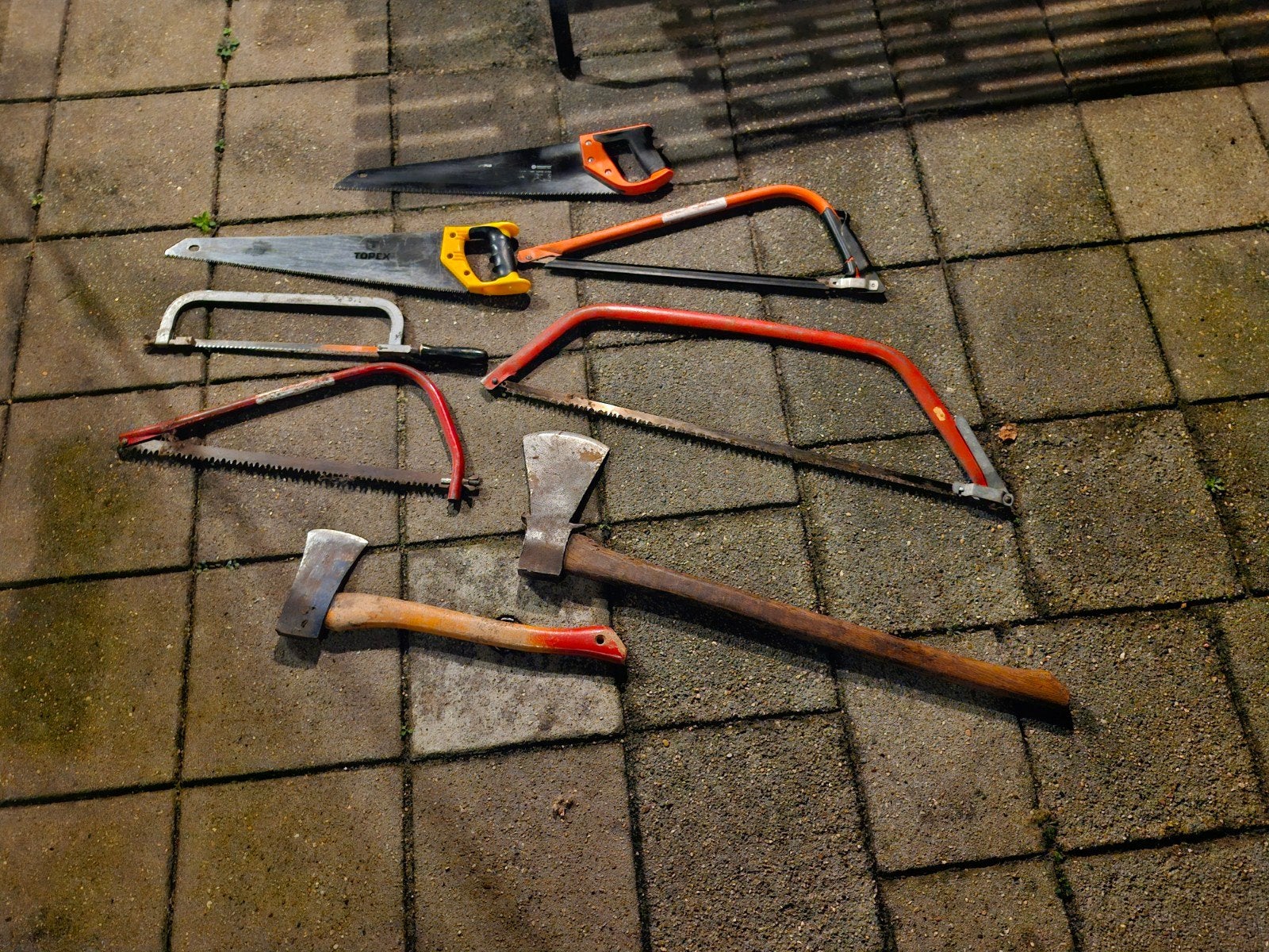 Diverse zagen en bijlen - Handgereedschap, Ophalen of Verzenden, Gebruikt, Zaag