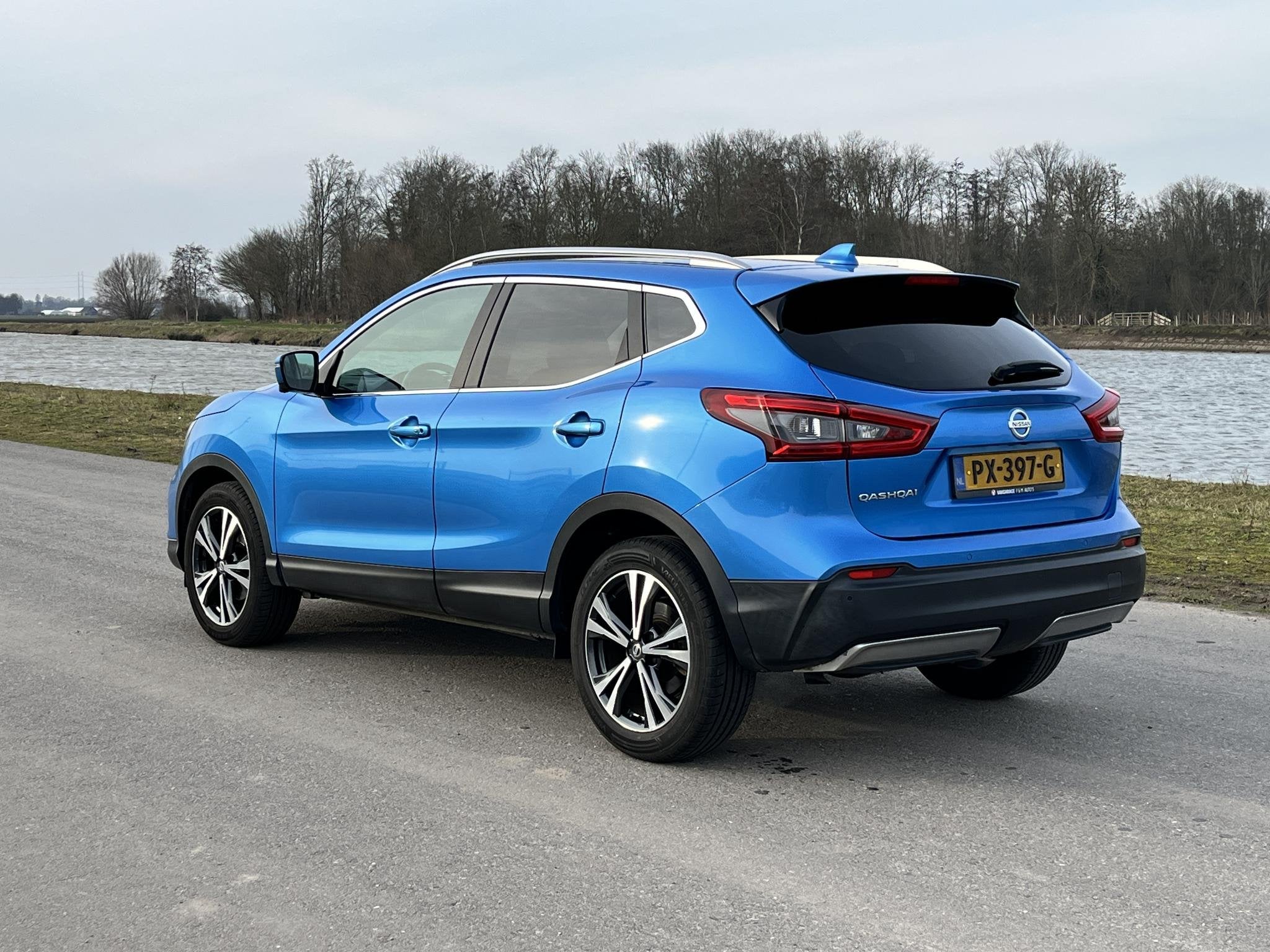 Nissan Qashqai 1.2 Tekna pano, 360 camera, Auto's, Stof, Gebruikt, 4 cilinders, Blauw