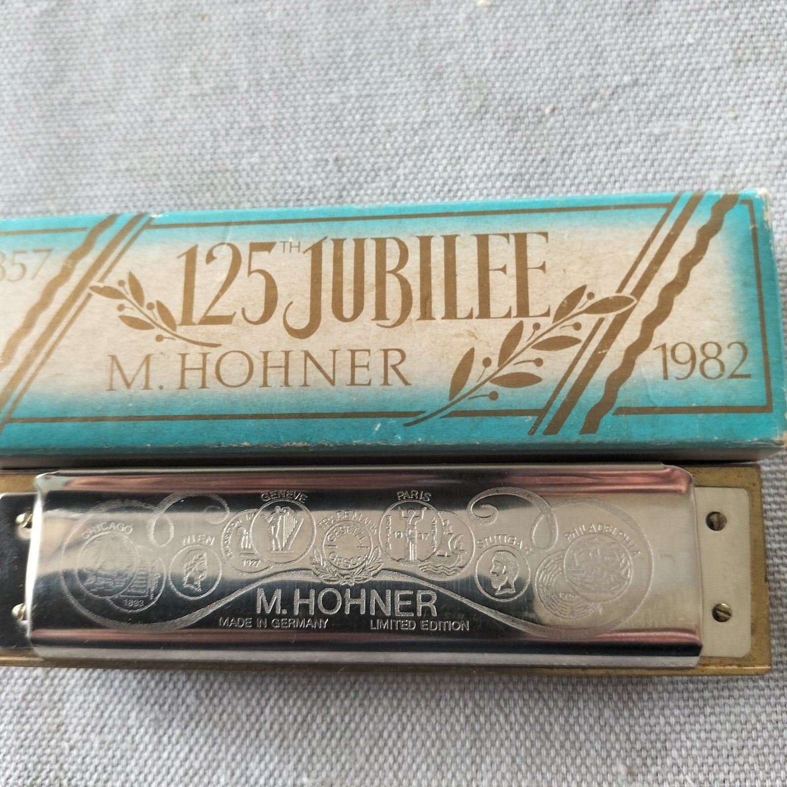 M. Hohner 125th Jubilee Limited Edition Mondharmonica, Ophalen of Verzenden, Zo goed als nieuw, Met koffer of doosje