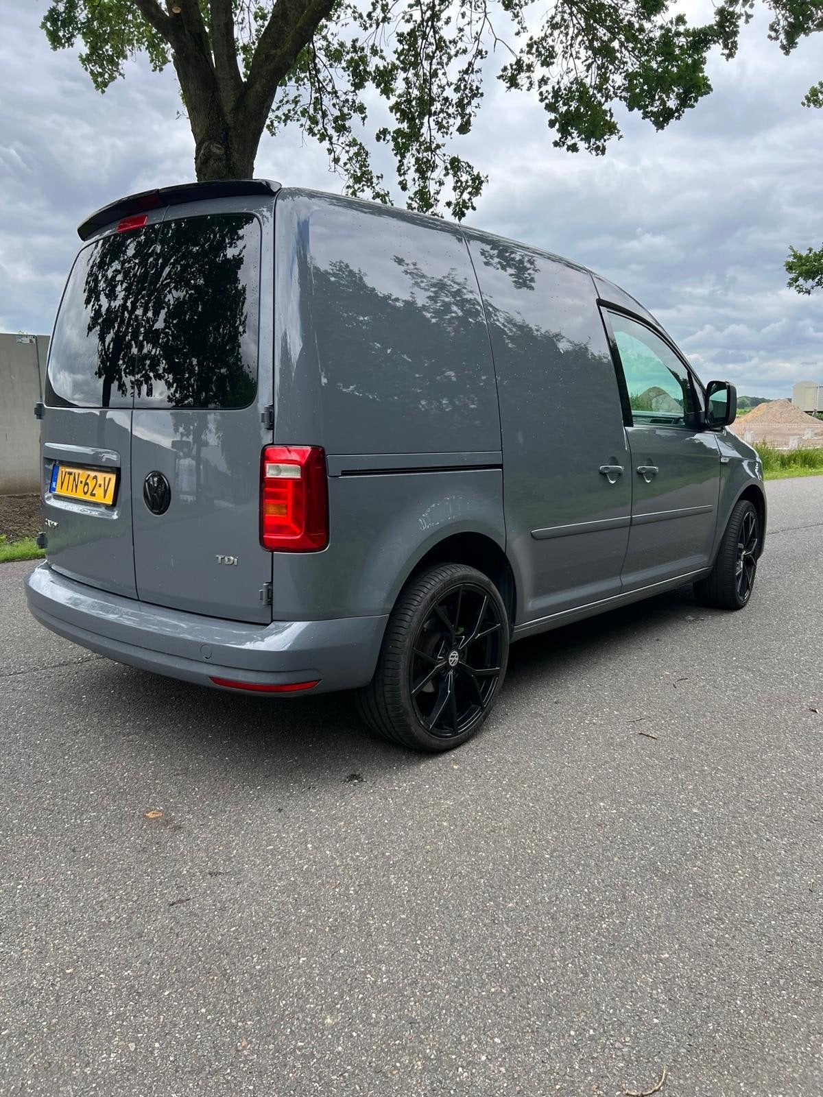 Volkswagen Caddy 1.6 TDI 75pk DRF 2016 Grijs, Voorwielaandrijving, 74 pk, 4 cilinders, 1290 kg